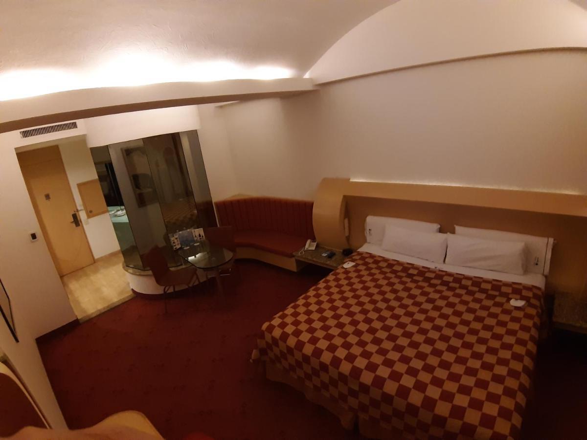 Auto Hotel Legaria Μεξικό Εξωτερικό φωτογραφία